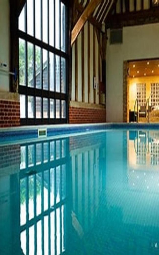 Готель Golf And Leisure Retreat Грейт-Ярмут Екстер'єр фото